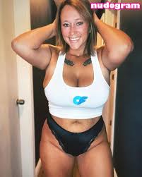 Big Tits McGee  bigtitsmcgee612  bigtmcgee612  https: Гола изтичане  OnlyFans снимка 7 - Nudogram v2.1