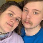 Diedra Lowe's Instagram, Twitter & Facebook