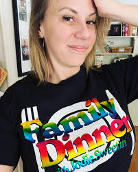 Guess WHAT?! The next @famdinshow this Saturday at @thecomedystore is  almost sold out! Make sure and get your tix today, I'll post the link in  stories And big shout out to @publicstatementapparel