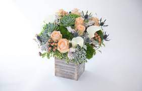 Be careful when ordering from other floral sites which deliver your flowers in a box. Flowers By Coley Shot By Shaun Photography