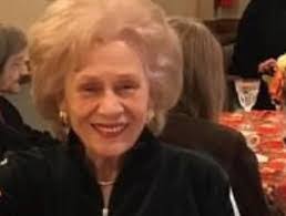 Carol Poulos's Instagram, Twitter & Facebook