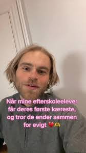 Allan Leander's Instagram, Twitter & Facebook