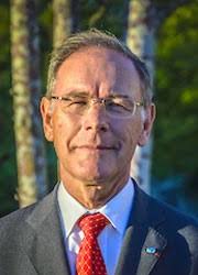 Gerard Dumont's Instagram, Twitter & Facebook