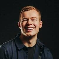 👀 How Tim Ferriss Spots Billion Dollar Ideas Years Before Everyone Else