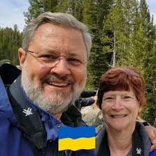 Mark Molnar (@icdata) • Threads, Say more