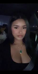 Ebony Guzmán (@ebonyyguzman)