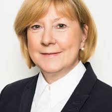 Freue mich riesig über Platz 3 im Wettbewerb "Professor des Jahres 2019"  der UNICUM-Stiftung (von 456 nominierten Professorinnen und Professoren aus  ganz Deutschland in der Kategorie…