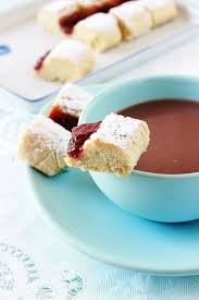 Gateaux Croquets Fondants A La Confiture Krokis Recette Dessert Biscuit Sec Cuisine Culinaire