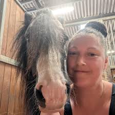 Can a mother of quadruplets join a thread for triplets?