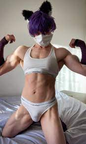Muscle femboy