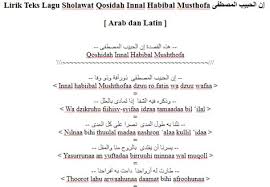Raqqat 'ainaya shawqan, wa li taibata tharafat 'ishqan fa'ataytu ila habibi, fahda'. Lirik Lagu Teks Asmaul Husna Latin Download Nadhom Asmaul Husna Paxdhe Mboxdhe Asma Ul Husna 99 Nama Allah