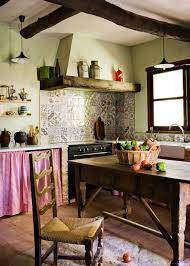 Esta casa de campo combina el sistema prefabricado de madera con mampostería de ladrillo. Paraiso Alcarreno Cocinas Casa De Campo Decoracion De Casas Rusticas Decoracion De Unas