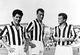 A juventus youth product, boniperti made his professional debut for juventus on 16 december 2010 in a europa league game against manchester city. Datei 1957 58 Juventus Fc Sivori Charles And Boniperti Jpg Wikipedia