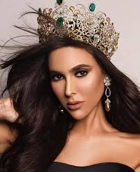 Mas que oficial, esta hermosa gocha travesti es candidada oficial del Miss  Gay Venezuela de las filas de la organización @missgaytachira , buscando  conquistar el titulo principal y representar el tricolor venezolano