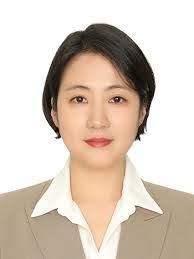 Eugenia Lee's Instagram, Twitter & Facebook