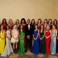 Two of the men were part of the group initially. Guide To Matt James Bachelor Women Instagram Profiles