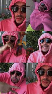 Finans henvender sig til travle mennesker, der søger indsigt og sammenhæng i. Bad Bunny Wallpaper Iphone 2021