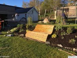 Garden Bank Planting Deck Chairs On The Hillside Altan Stugan Altan Bank Planting Garden Hanglage Terrassehage Bakgard Hage Terrasse
