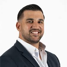 I'm excited to share that I have recently joined Patti Peets and the  UnisLink team as the Regional Vice President of Sales for the Southeast. I  am looking forward to this next