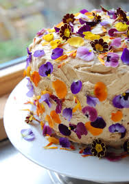 Maybe you would like to learn more about one of these? Pin On Cakes With Edible Flowers