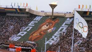 Pero todas las mascotas la llevan. Muere El Padre De Misha Mascota De Los Juegos Olimpicos De Moscu 1980