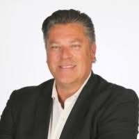 400+ profilů „Matzek“