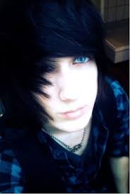 Also have a thing for black hair and blue eyes. Pin By Jade Strong On Hot Emo Guys Cute Emo Guys Cute Emo Boys Emo Boy Tumblr