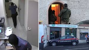 Foto, orari di lavoro, informazioni di contatto, sito online, ecc. Youtg Net Cagliari Rapina Al Banco Di Sardegna La Gang Incastrata Con Pedinamenti E Analisi Sul Dna