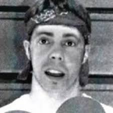 Eli Ferrer (@EliGoldbleeps)