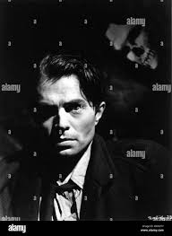 JAMES MASON as Johnny McQueen in ODD MAN OUT 1947 director CAROL REED novel  F.L. Green screenplay F.L. Green and R.C. Sherriff Two Cities Films