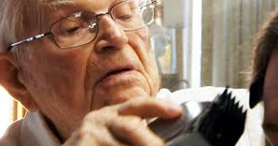 98-year-old Fla. barber a cut above the rest