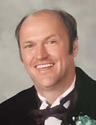 Justin Lunde's Instagram, Twitter & Facebook