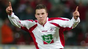 Nun überraschte er mit zwei botschaften. Farewell Podolski Facts Ahead Of His Last International Game Dfb Deutscher Fussball Bund E V