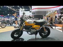 The honda monkey was first introduced in the 1960s and still retains the raised chrome handlebars, as well as the frame, swingarm, and the 2022 monkey 125 will be available in three colour schemes All New Honda Monkey 2021 Walkaround Motor Show 2021 Thailand Youtube