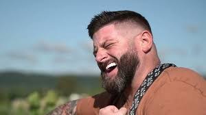 Joe Nester's Instagram, Twitter & Facebook