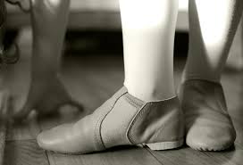Jazz shoes and tap shoes are now available at shoe carnival. A Jazz Shoe Fitting Guide Dancerholic