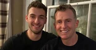 Gay rugby referee Nigel Owens gets married in 'amazing' ceremony