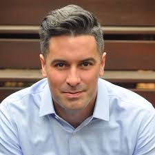 Chris Gaster's Instagram, Twitter & Facebook