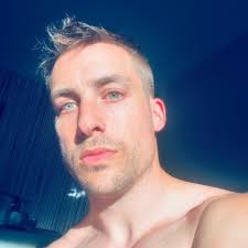 Imagine if Toni Kroos and Luka Modric had spent their entire life playing  in Laliga like Xavi and Iniesta....