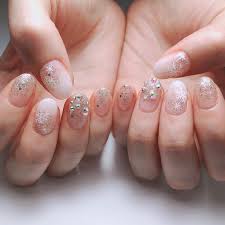 Best festive christmas acrylic & gel nail art ideas 2020 : 8 Christmas Nail Art Designs To Inspire You This Holiday Season Tatler Philippines