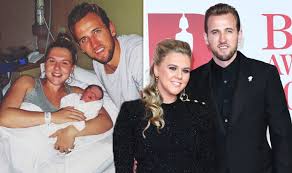 Harry kane is married to his childhood friend katie goodland. Harry Kane Wife Fiancee Kate Goodland Gives Birth To Baby Girl In Adorable Instagram Post Celebrity News Showbiz Tv Express Co Uk