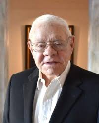 Jim and Pat Wallis pledge $500,000 to establish professorship in radiation  oncology at UAMS