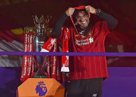 Check premier league 2021/2022 page and find many useful statistics with chart. Klopp Holt Den Premier League Pokal Zuruck Nach Liverpool