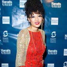 Ludwig is the first sentence search engine that helps you write better english by giving you contextualized examples taken from reliable sources. The Voice Contestant Judith Hill Is No Stranger To The Spotlight The Denver Post