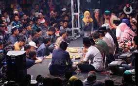 Baca berontak paling populer di wattpad, platform bercerita interaktif terbesar di dunia. Benin Benih Peradaban Akhlaq Al Ngoko Karimah Caknun Com