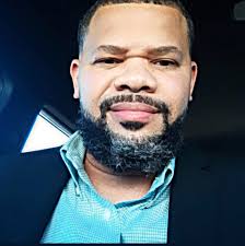 Who is a good basketball trainer for a 13-year-old boy in the  Garland/Mesquite area?