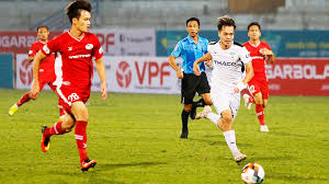 Owned by đoàn nguyên đức, a prominent vietnamese businessman, they play in the top division in vietnamese soccer. Tá»« Chuyá»‡n Cá»§a Hoang Anh Gia Lai Bao Nhan Dan