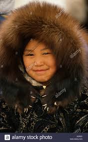 Eskimo insulation is a family owned and operated company with roots as deep as the heart of texas. Inupiat Eskimo Girl In Parka Stockfotos Und Bilder Kaufen Alamy