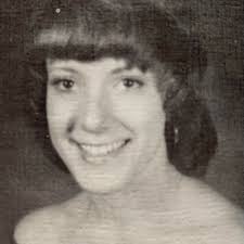 Eileen, Maureen, Rob, Anne, Cathy (Kathy??) and Karen :) Too bad it was so  dark! Can't remember who the guy in the corner is!