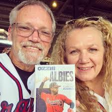 Gloria Hight's Instagram, Twitter & Facebook